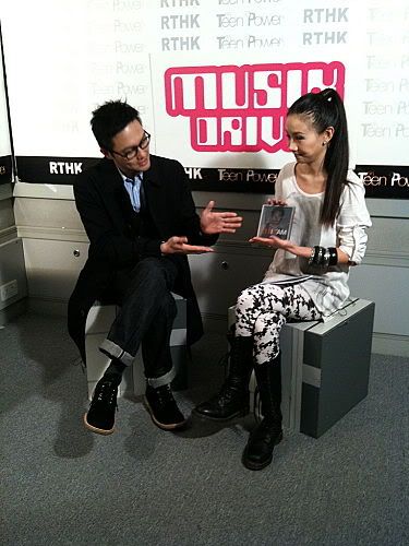 [04-12-2009] Raido Interview RTHK Music Drive : HK Rthk8