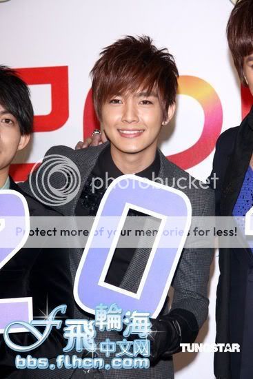 [28.12.2009] Fahrenheit in Taipei New Year (thiếu Chun) Ee1469f8