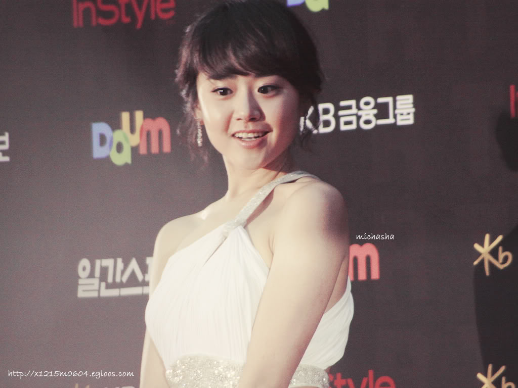 Lễ trao giải Baeksang 47 (26-5-2011) E0054669_4dde90579b2f2