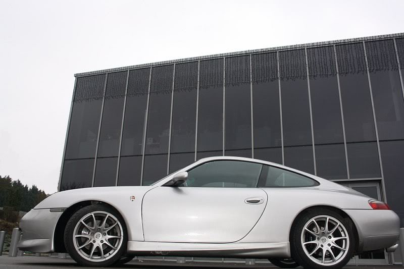 un petit shooting photo de ma 996 Porschedimanche050800x600-1