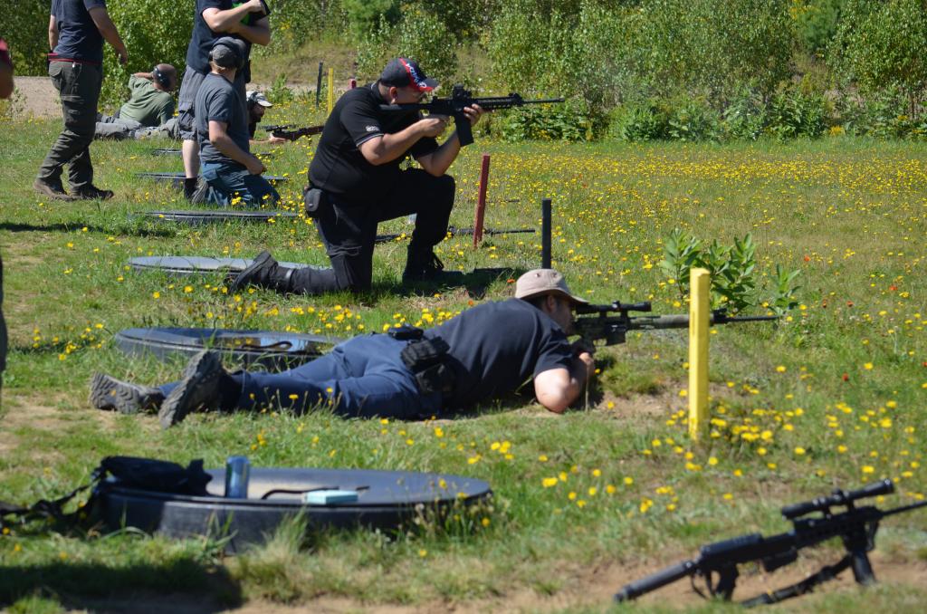 edit Photo 1re réunion des propriétaires de Black gun du Québec - Page 3 573_zps292c3a46