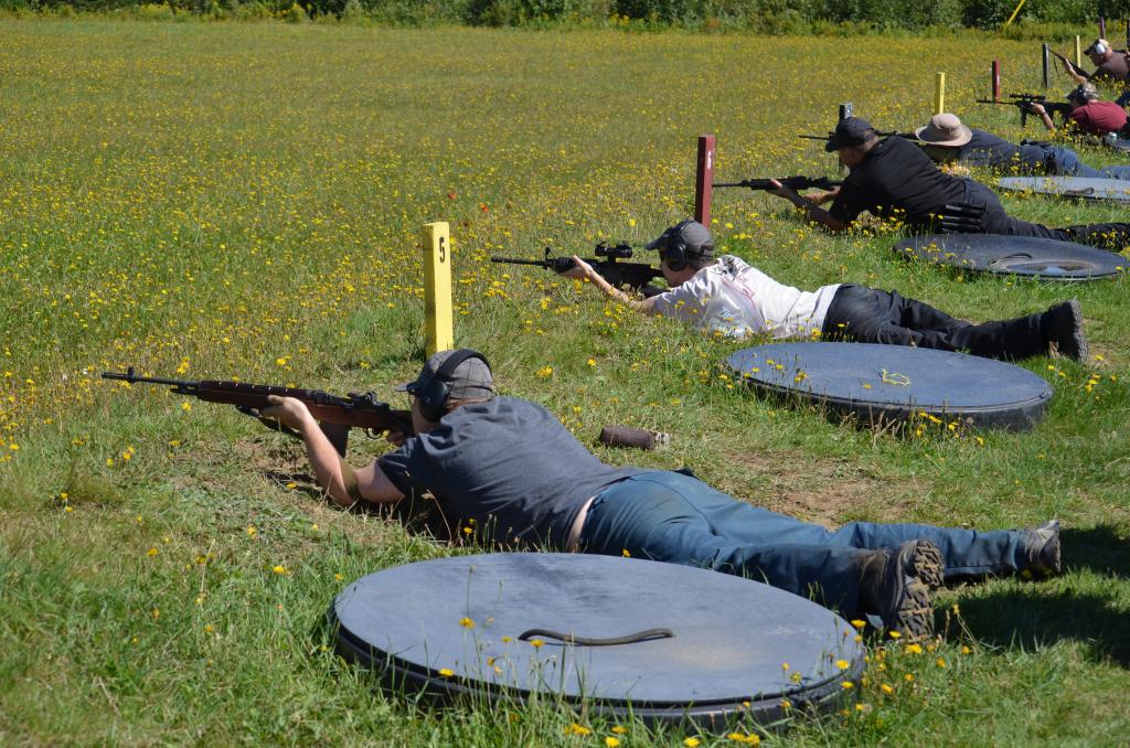 edit Photo 1re réunion des propriétaires de Black gun du Québec - Page 3 608_zps0ac30358