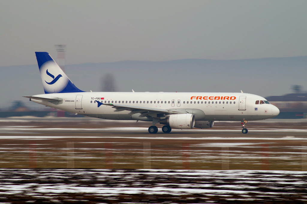 Aeroportul Bacau - Ianuarie 2016 IMGP7853__zpszn81x44k