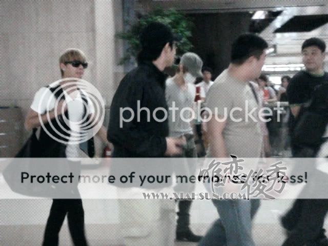 [Photos][23.08.2010] JaeChunSu - Gimpo Airport 2dv8zo8