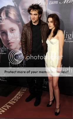 Galeria de Robert Normal_photocall_munich_010