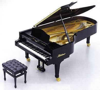 Piano - kiêu sa và đa tài Grand-Piano