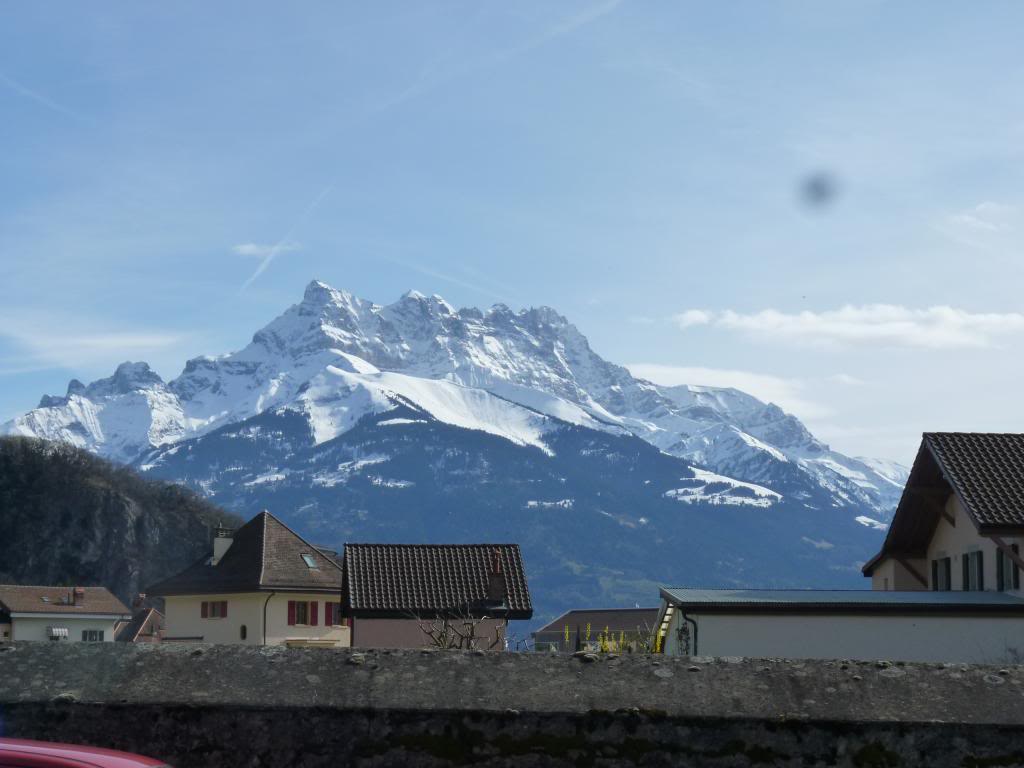 Rassemblement dans la Chablais Suisse - Page 16 P1400017_zpsa21a07bc