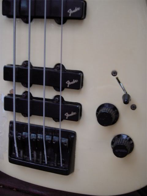 Fender Raro HM bass Hmpupsknobs