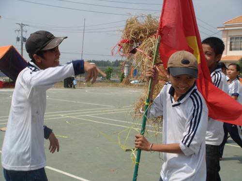 [27/03/2010] Cắm trại  DSC02019