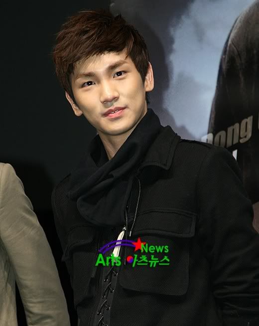 OnKey @ Premier de Warriors Way 1664_L_1291110395