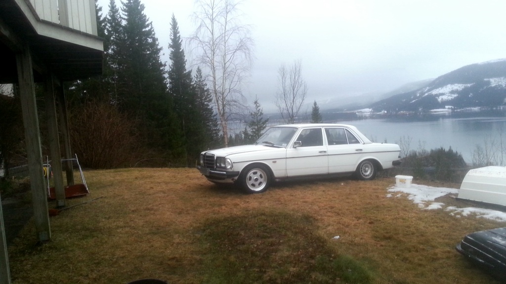 Frisvik's mercedes w123 '82 - Page 2 Snapchat--6677963214911076176_zpsvqutgfkv