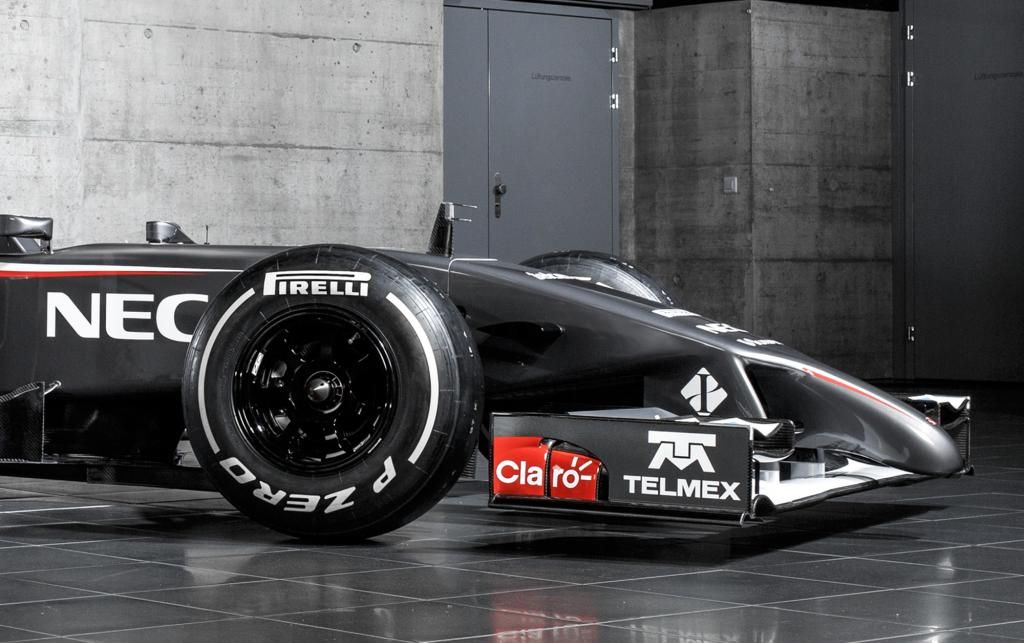 Sauber presenta el C33 Sauber-C33-02_zps7d7c87bc