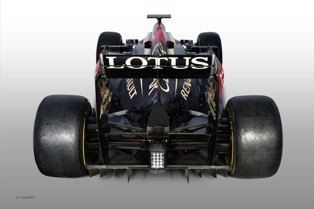 Lotus presentó el E21 Lotus-e21-2013-11_zps15c25a1b