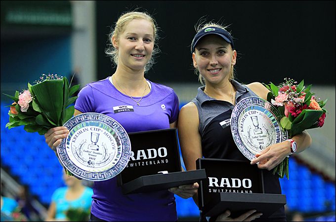 Torneos ganados. 1350915004_b_elena-vesnina-i-ekaterina-makarova-pobedili-na-kubke-kremlja