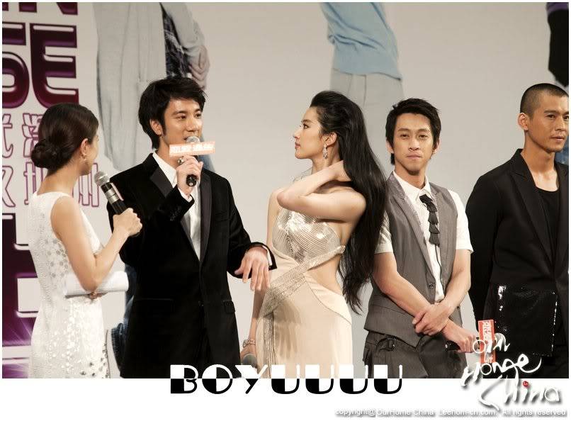 [02/08/10] รอบปฐมทัศน์ Love in Disguise ที่ปักกิ่ง - Page 2 1008022229e1cc249bc23577a9