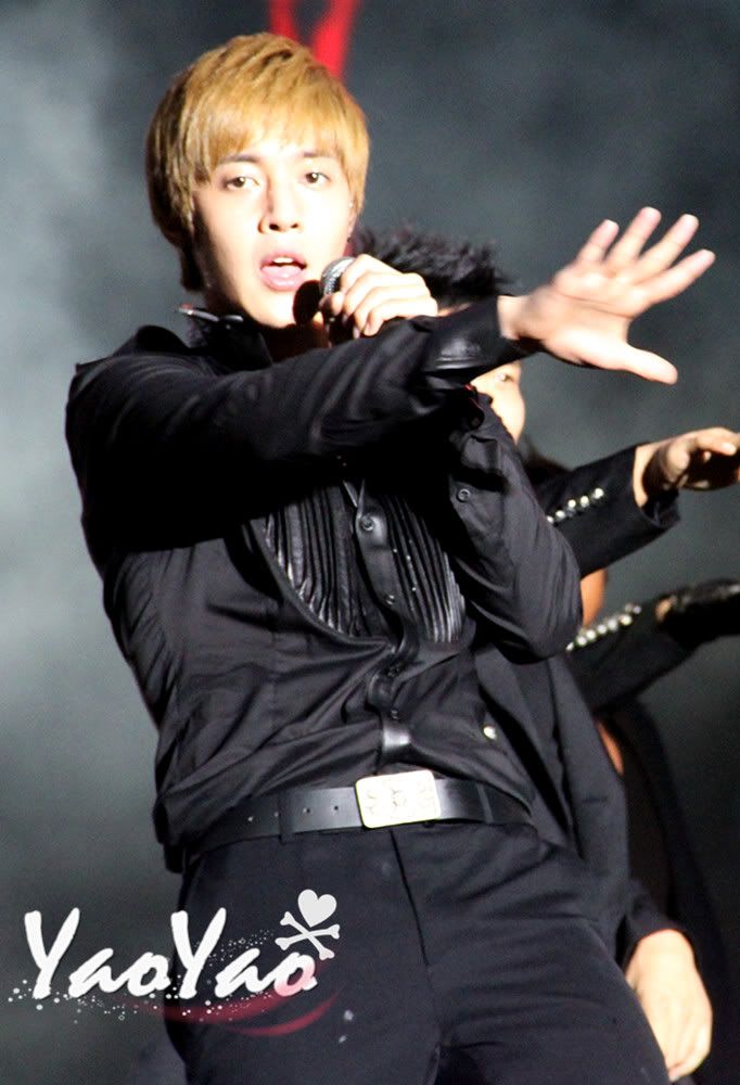 [HJL] Super Perfect Concert at Shenzhen - China [16.09.11] (5)  028ae5353577b9555ab5f599