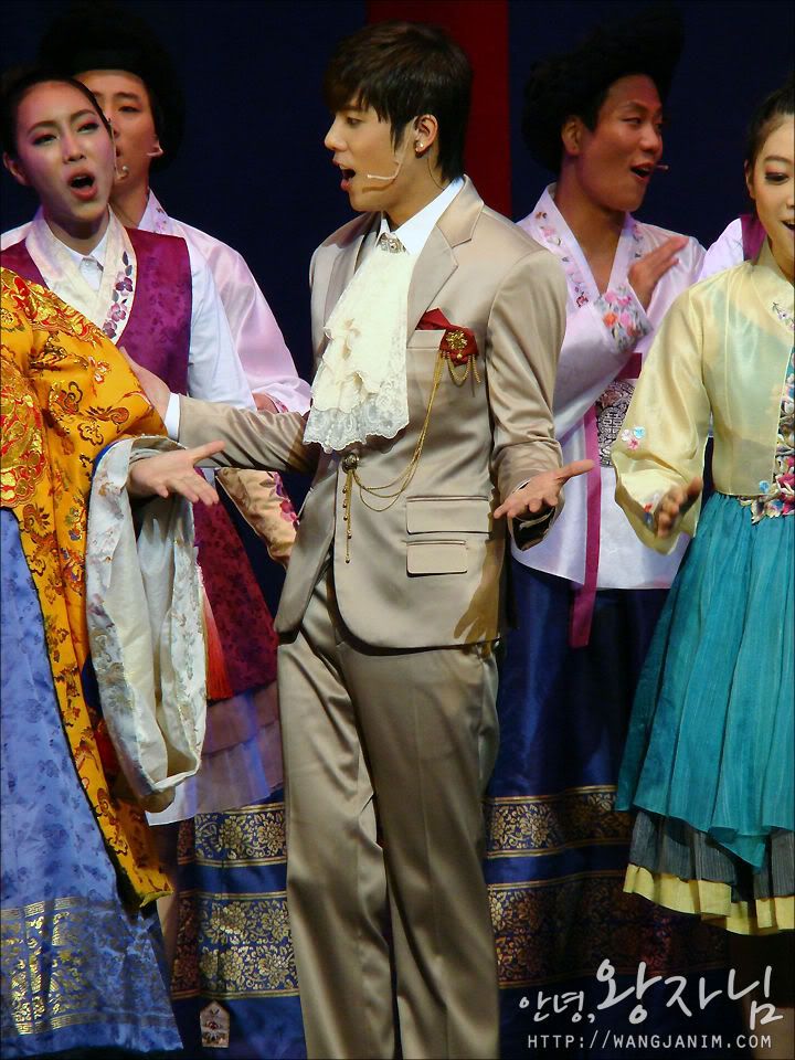 [KJ] Musical Goong [20.09.11] (5)  91ef76c6a7efce1bff69d69