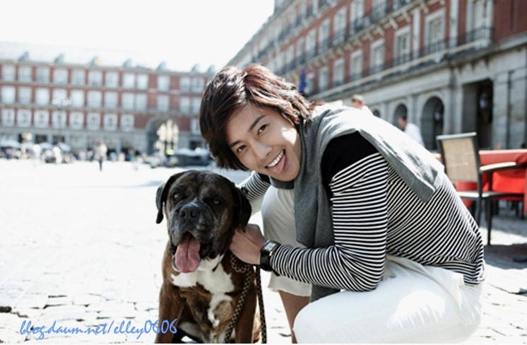 [HJL] Fotos de “READY, ACTION! Kim Hyun Joong in Spain” DVD Screenshot2010-08-05at112236AM