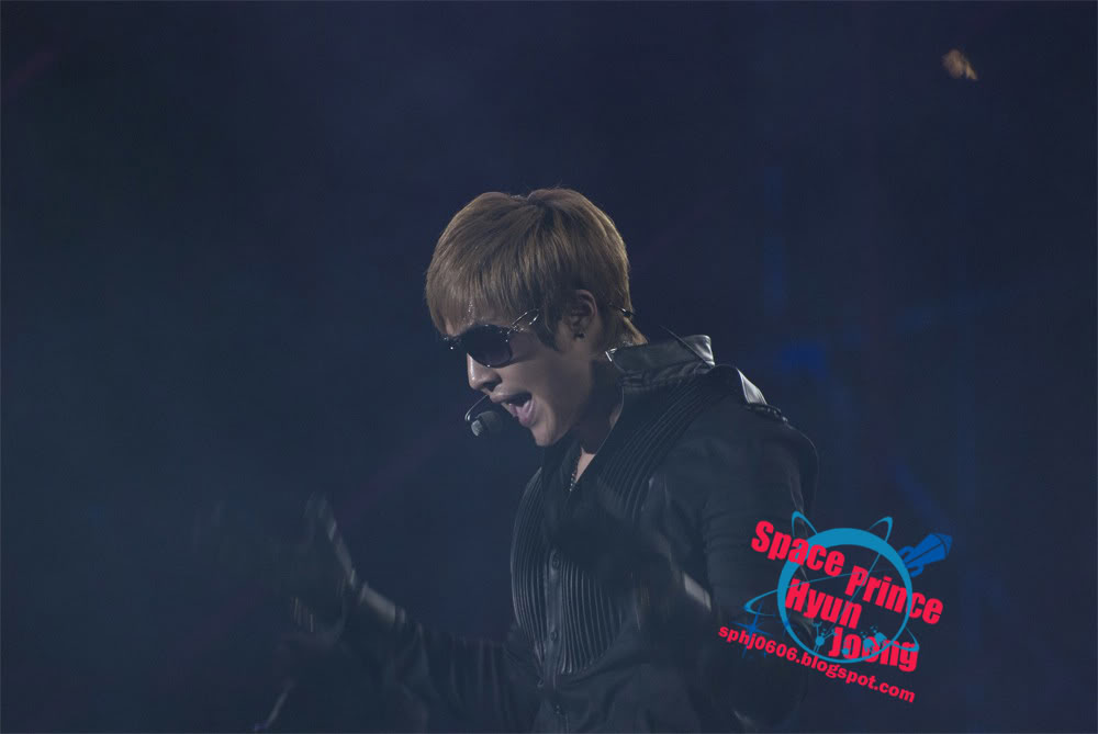 [HJL] Super Perfect Concert at Shenzhen - China [16.09.11] (5)  C8177f3e6709c93d8714fca99f3df8dcd000548e