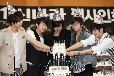 [news] El afecto y unión de SS501 más fuerte que nunca Urewa21