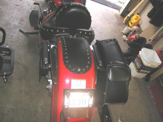 * Mistress K's adventure in modifying a Suzuki Intruder C50 / C800 * 114-1