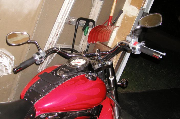 * Mistress K's adventure in modifying a Suzuki Intruder C50 / C800 * 59