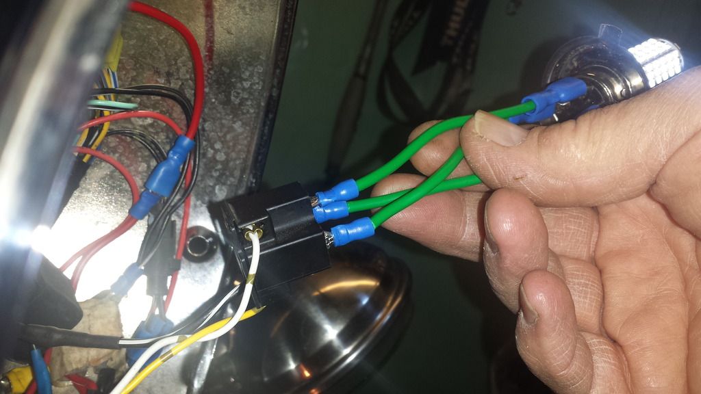 Dodgy LED Bulb Connections Rewired 20150314_191235_zpsxi7dx3wh