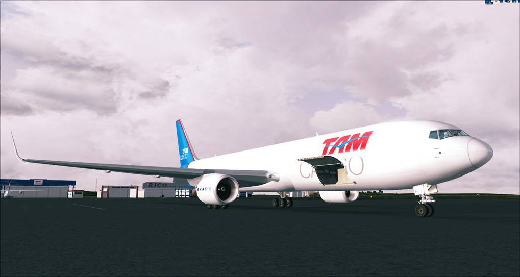 One day in Cargo Service - TAM Cargo B767 2014-1-8_14-23-24-403