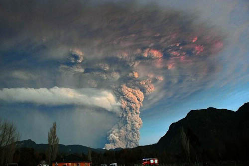 Fotos de la erupción del volcán Puyehue Puyehue08a