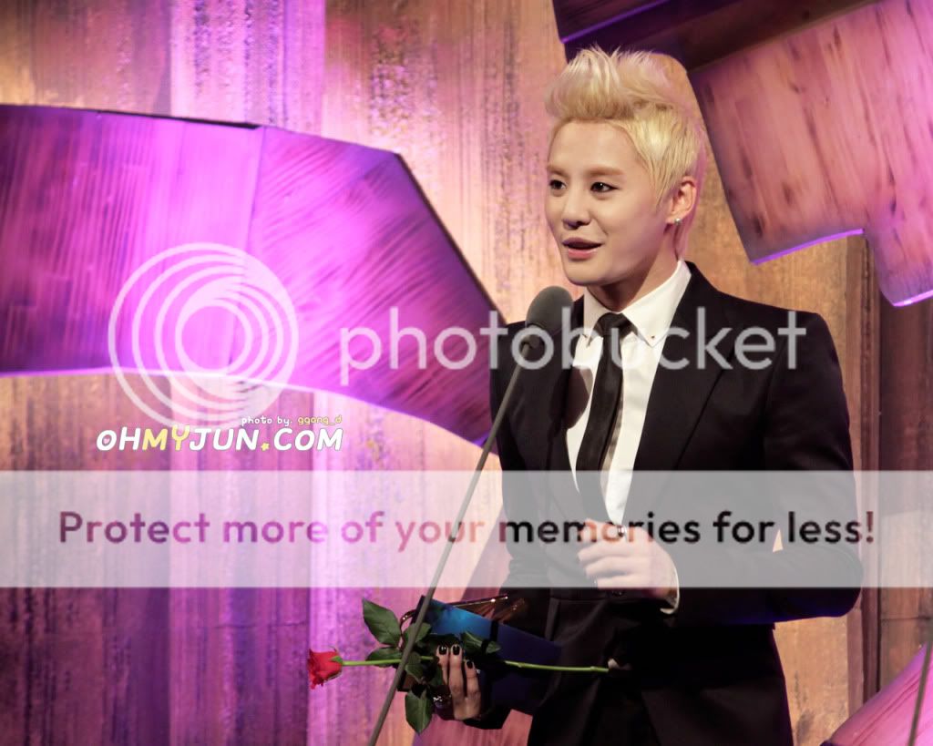 FOTOS "6th Musical Awards" - Junsu (04/06/2012) parte 4 120604_musicalawards-ggongd-31