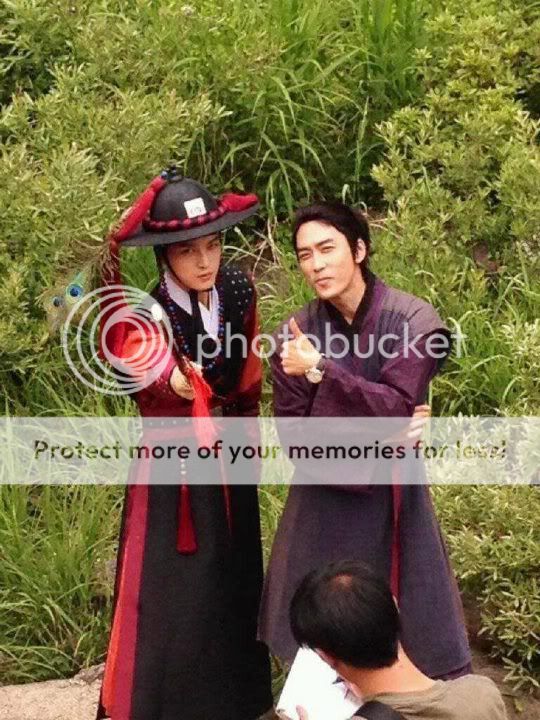 FOTOS "Actualización en el Facebook de JYJ" - Jaejoong en "Dr.Jin" (15/06/2012) 120615-3