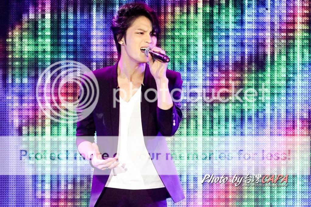 FOTOS "Fanmeeting de Jaejoong en Taipei" (23/05/2012) Parte 5 414751_426970220658361_795069629_o