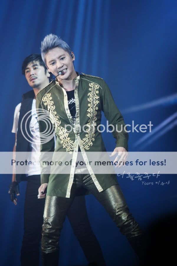 FOTOS "XIA Tarantallegra 1st Asia Tour" en Jakarta (16/06/2012) parte 7 601615116