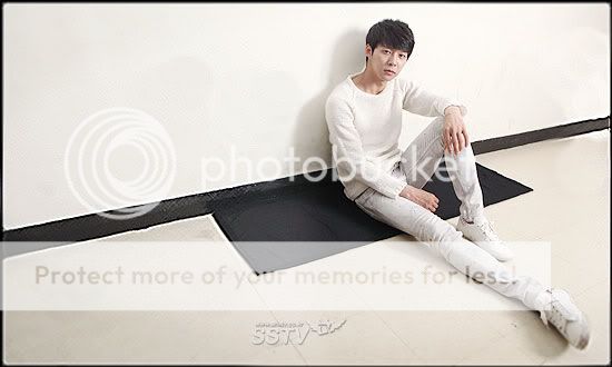 FOTOS "Yoochun para la prensa" (04/06/2012) parte 3 Ab7f3e1ef98525759f1cac989bf44af1