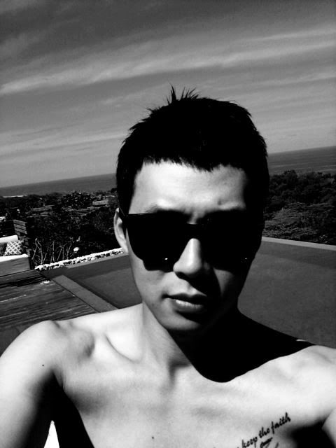 FOTOS "Actualización en el Twitter de Yoochun" (04/05/2012) Bs7d