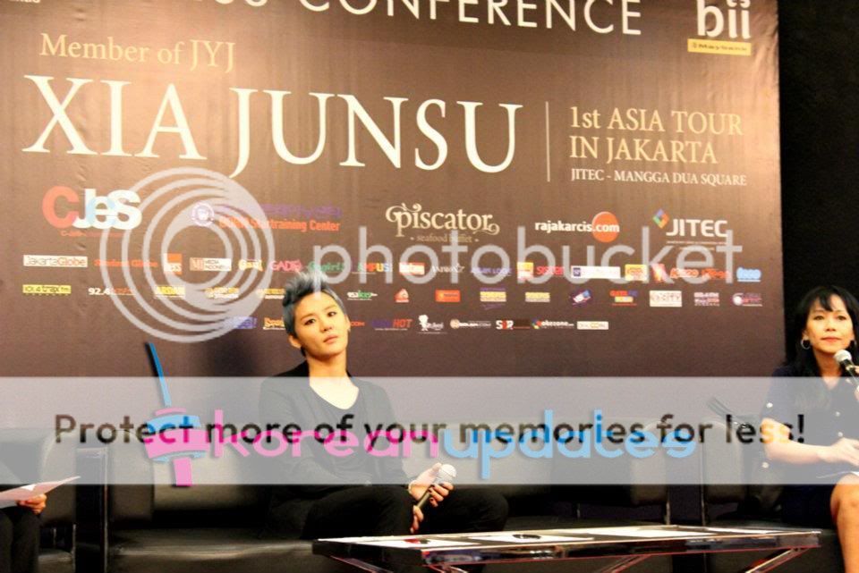 FOTOS "XIA Tarantallegra 1st Asia Tour" en Jakarta - Conferencia de Prensa (15/06/2012) parte 2 Korup15