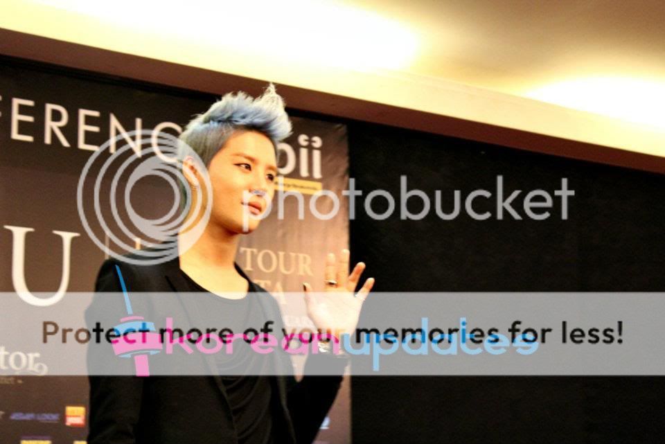 FOTOS "XIA Tarantallegra 1st Asia Tour" en Jakarta - Conferencia de Prensa (15/06/2012) parte 2 Korup23