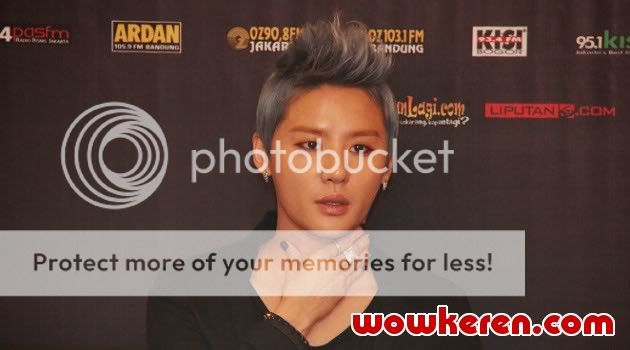 FOTOS "XIA Tarantallegra 1st Asia Tour" en Jakarta - Conferencia de Prensa (15/06/2012) W2