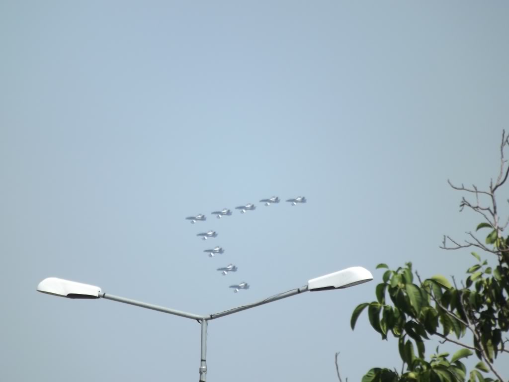 BUCHAREST INTERNATIONAL AIR SHOW 2012 FT15