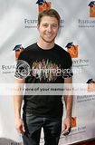 Ben McKenzie  gallery Th_006-3