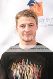 Ben McKenzie  gallery Th_BEN