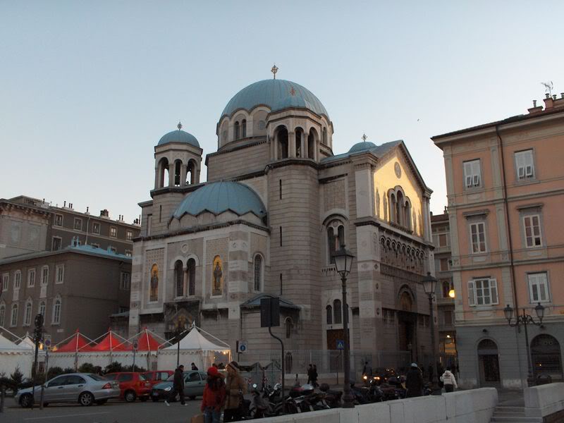 Pravoslavne crkve i manastiri van Srbije 800px-Trieste_Serb-orthodox_church_