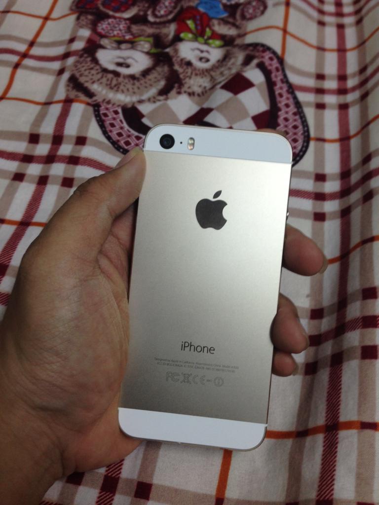 Bán Iphone 5S 16GB qtế, GOLD, đẹp lengkeng 99%.. zin từ a-z, bao test thoải mái IMG_0824_zpsf2fytxws