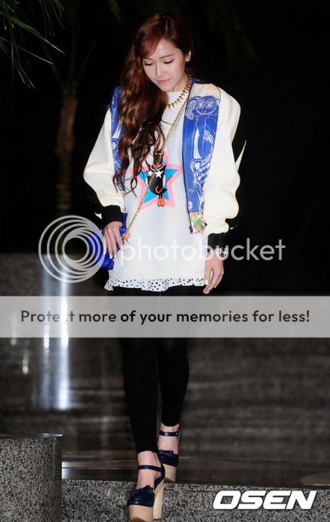 JESSICA IN JARDIN DE CHOUETTE  FW COLLECTION SHOW || 2012.04.10 Tumblr_m29kte6Pg21qhn1d8