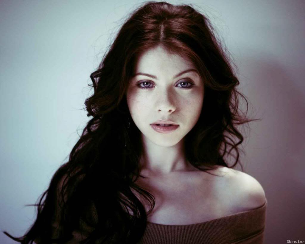 Gaby Thatcher  Michelle-Trachtenberg-michelle-trachtenberg-34177089-1280-1024_zpsaf0749b1