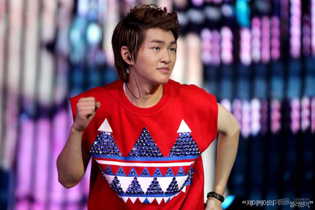 (16 pic) ONEW SO CUTE ..................3333333333 7810