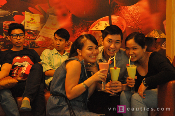 HOT - VNB OFFLINE IN SAIGON - HAPPY BIRTHDAY 3 YEARS IMAGES!!! DSC_4154copy