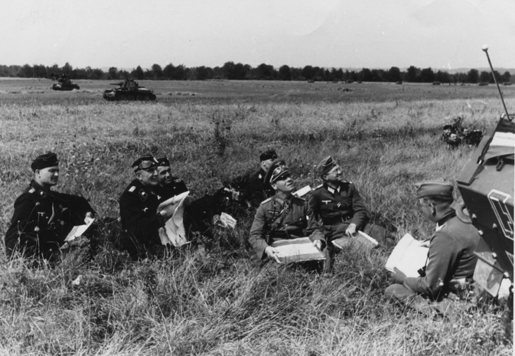 Pont de chemin de fer à Condé-Folie - Page 7 7Panzer-Division5_zps8d5b84ac