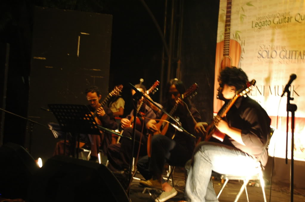 Home Concert 2012 @Unpas Seni Musik DSC_1037