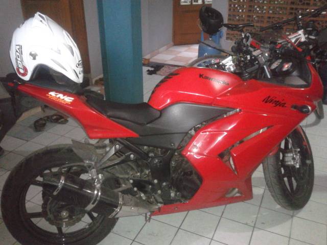 ninja 250 merah cupu anti nyasar 20121217_161048_zpsf9cad06b